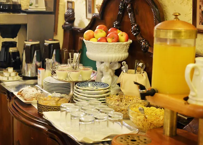 Senator Haz Hotel Eger