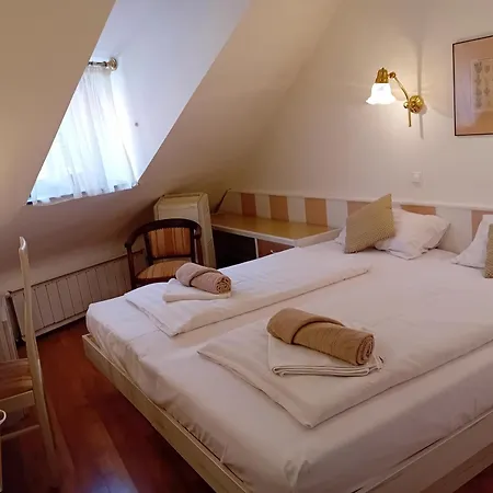 Senator Haz 酒店 3*