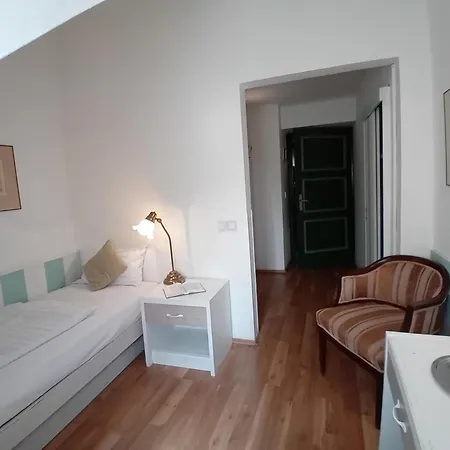 Senator Haz 3* 埃格尔