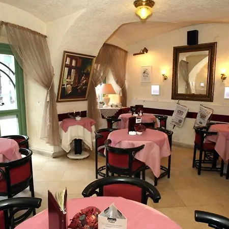 Senator Haz 酒店 3*