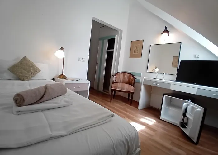 Senator Haz Hotell 3*